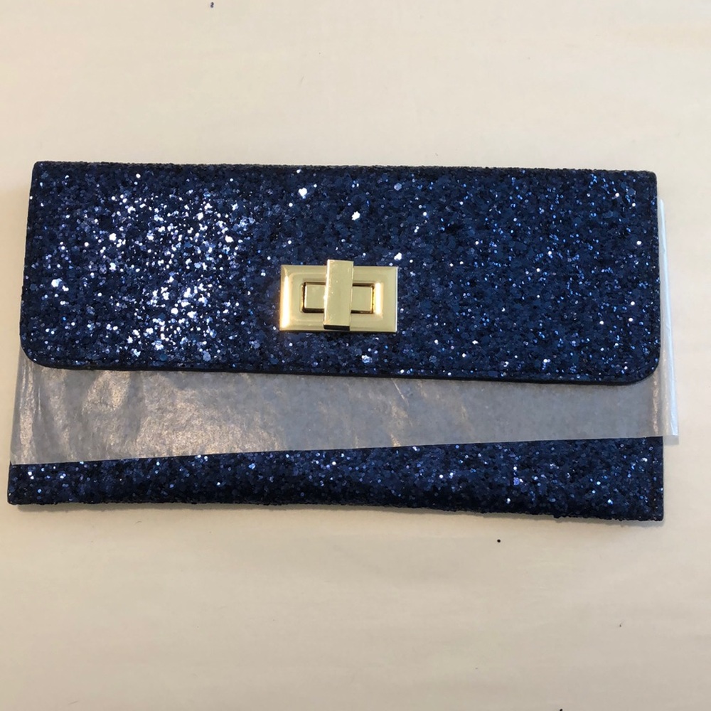 Blue glittery small clutch with gold clasp